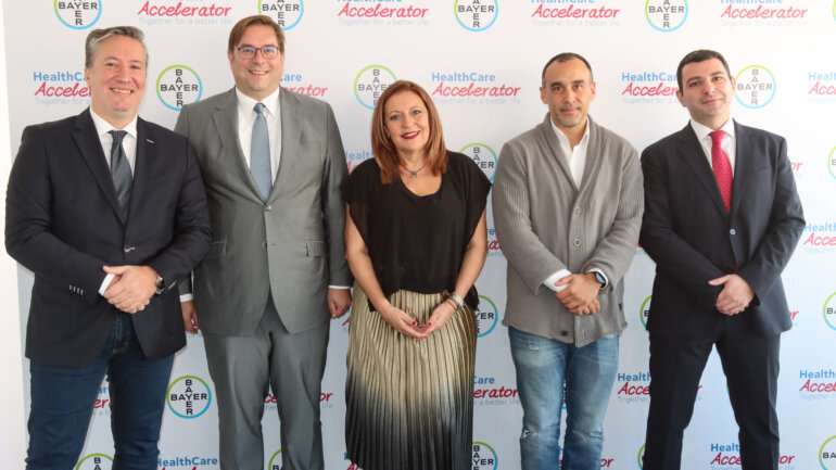 Η Bayer Ελλάς υποστηρίζει το σύστημα υγείας μέσω της πρωτοβουλίας HealthCare Accelerator