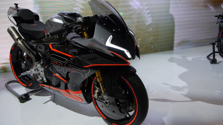 Το εντυπωσιακό superbike της CFMoto θα έχει κινητήρα 400 κ.εκ.!