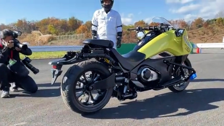 Μια Honda που δεν πέφτει ποτέ!