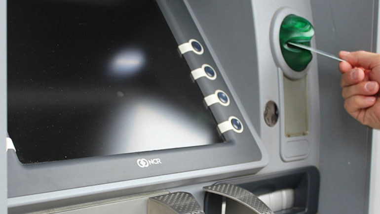 ΔΙΑΣ: Αυξηση 150% στις online μεταφορές χρημάτων μεταξύ φυσικών προσώπων