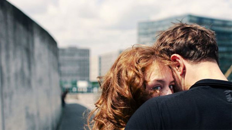 «Η Νύμφη του Νερού»: Μια ταινία του Κρίστιαν Πέτζολντ για τον έρωτα και την απώλεια