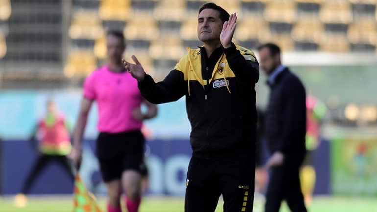 «Φαβορί για την εθνική Ελλάδας ο Χιμένεθ»