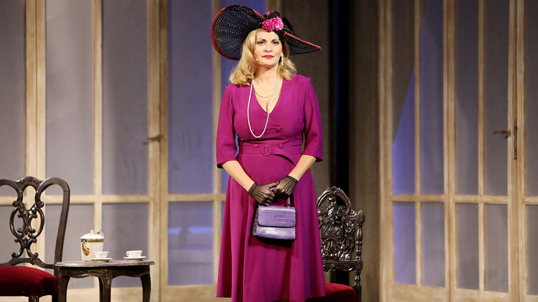 Θεοφανία Παπαθωμά: Γιατί αποχώρησε από την παράσταση που πρωταγωνιστούσε;