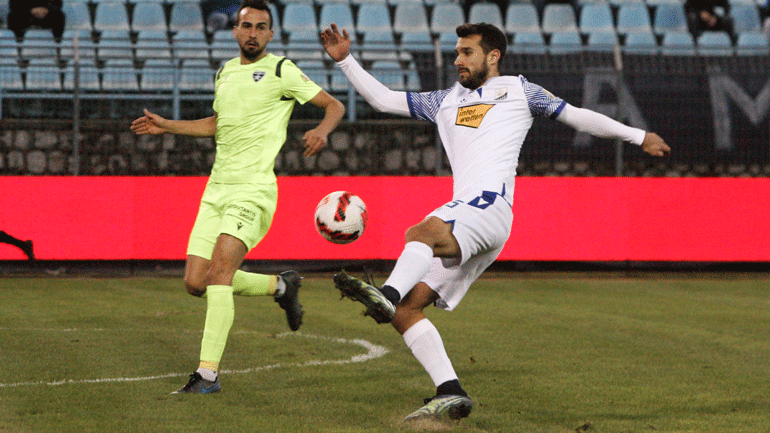 Ξεκάθαρο προβάδισμα πρόκρισης η Λαμία, 2-0 τον Ιωνικό