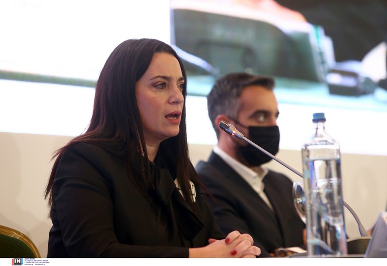 Στέλλα Αργυρίου, Ψυχολόγος