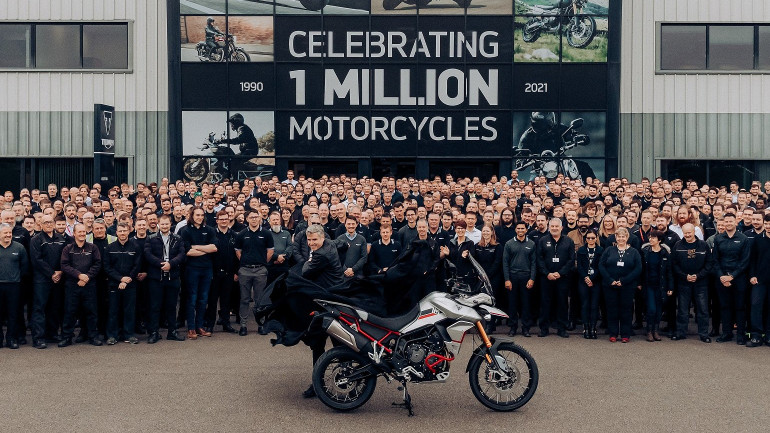Ένα εκατομμύριο μοτοσυκλέτες Triumph
