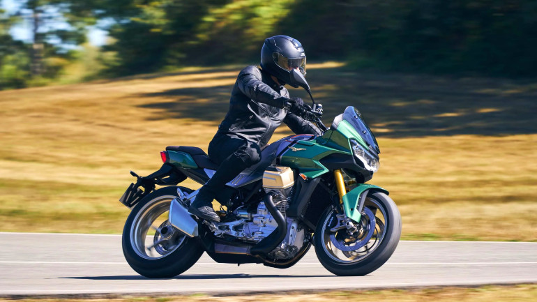 Εξαιρετική προστασία και άνεση για τον αναβάτη.