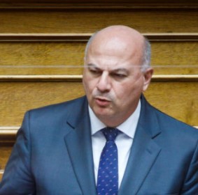 Κώστας Τσιάρας 