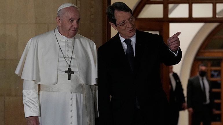 Κύπρος: Χειρόγραφο σημείωμα προς τον Ν. Αναστασιάδη απέστειλε ο Πάπας Φραγκίσκος