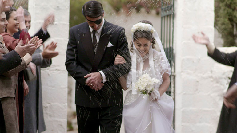 Οι «Άγριες Μέλισσες» έρχονται και αυτή την εβδομάδα με επεισόδια που θα καθηλώσουν Οι «Άγριες Μέλισσες» έρχονται και αυτή την εβδομάδα με επεισόδια που θα καθηλώσουν