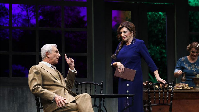 «Κι από Σμύρνη…Σαλονίκη»:  Εικόνες από την επίσημη πρεμιέρα της παράστασης της Μιμής Ντενίση