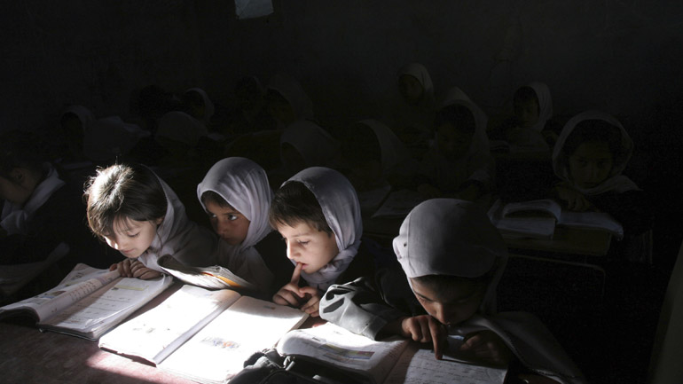 Αφγανιστάν: Τα λεωφορεία-βιβλιοθήκες επιστρέφουν στην Καμπούλ