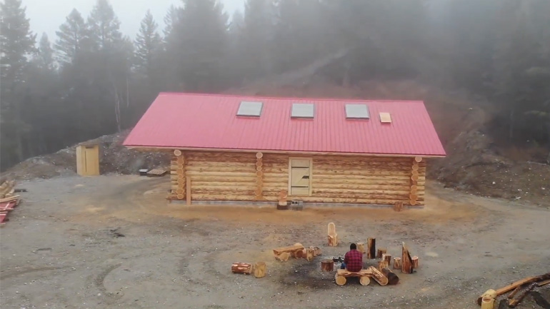 Κατασκευή ξύλινου σπιτιού Κατασκευή ξύλινου σπιτιού