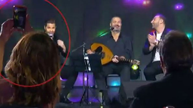 Η Δέσποινα Βανδή έκανε βιντεοκλήση με τον Βασίλη Μπισμπίκη ζωντανά την ώρα του J2US