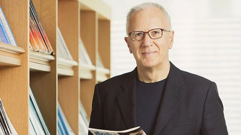 Χειροτονήθηκε ιερέας ο καθηγητής Δημήτρης Λινός