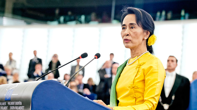 Μιανμάρ: Σε τέσσερα χρόνια φυλάκιση καταδικάστηκε η πρώην ηγέτιδα Σου Τσι Μιανμάρ: Σε τέσσερα χρόνια φυλάκιση καταδικάστηκε η πρώην ηγέτιδα Σου Τσι