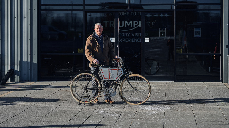 Χάρη στον Dick Shepherd βρέθηκε η πολύ σπάνια πρώτη Triumph.