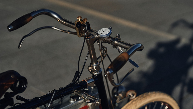 Μοναδικό όργανο ένα ρολόι τσέπης!