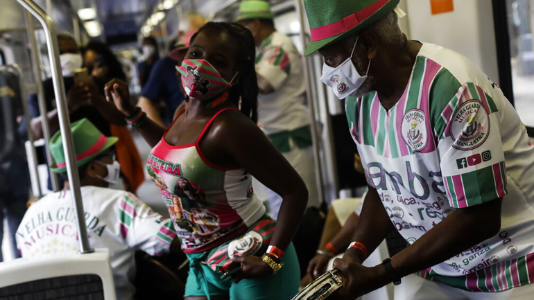 Βραζιλία: Δεν θα ζητείται πιστοποιητικό εμβολιασμού κατά της COVID-19 από τους ξένους ταξιδιώτες