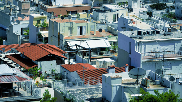 Μειώνεται ο ΦΠΑ