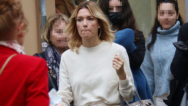 H Bίκυ Καγιά κράτησε την τσάντα που όλες θα θέλαμε να έχουμε στη συλλογή μας