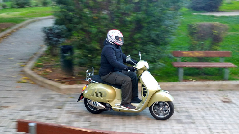 Τρομερά ευέλικτο, αλλάζει κατεύθυνση με τη σκέψη!