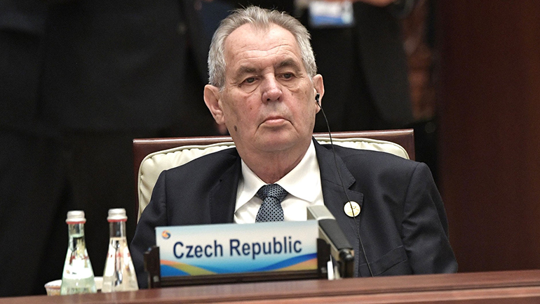 Κόντρα κορυφής στην Τσεχία για τις σχέσεις με Ρωσία, Κίνα και Ισραήλ
