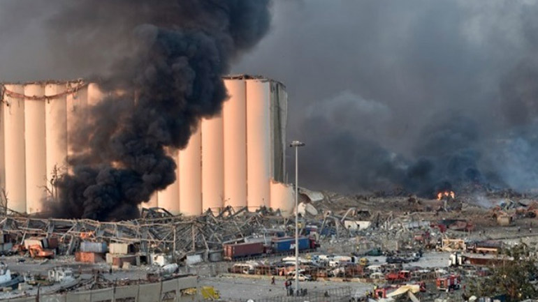 Λίβανος: Ισχυρή έκρηξη σε αποθήκη όπλων σε καταυλισμό Παλαιστίνιων προσφύγων