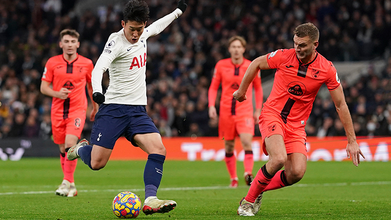 Αναβλήθηκε ο αγώνας Μπράιτον-Τότεναμ