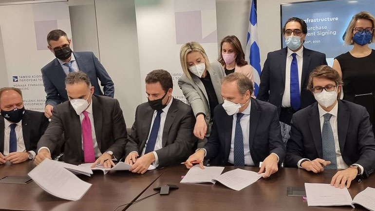 Τη συμφωνία πώληση της ΔΕΠΑ Υποδομών υπέγραψαν ΤΑΙΠΕΔ, ΕΛΠΕ και Italgas