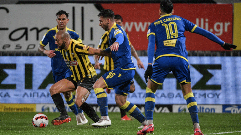 «Κόλλησαν» στο 0-0 Αστέρας και ΑΕΚ