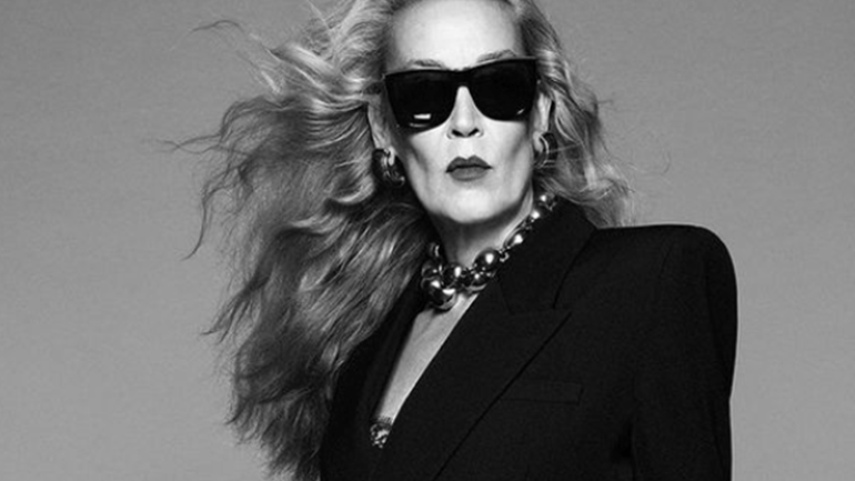 Η Τζέρι Χολ πρόσωπο της καμπάνιας του Saint Laurent για την Άνοιξη- Καλοκαίρι 2022