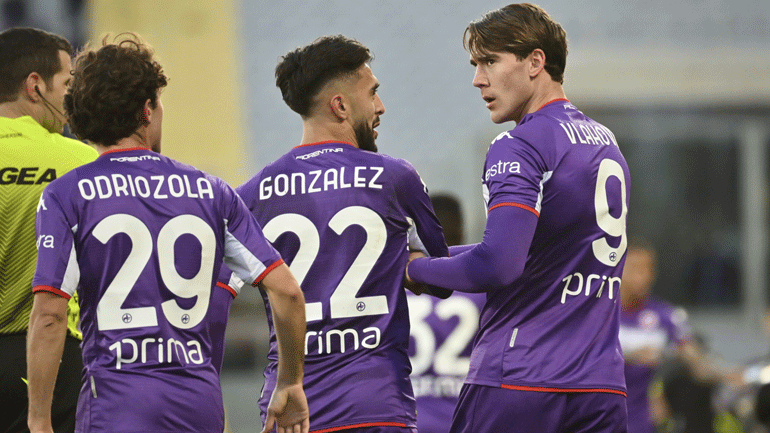 Εύκολα η Φιορεντίνα, 4-0 τη Σαλερνιτάνα