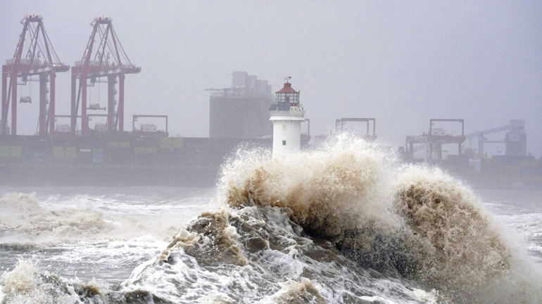 ΗΠΑ: Πενήντα άνθρωποι είναι «πιθανόν» να έχασαν τη ζωή τους από τους ανεμοστρόβιλους