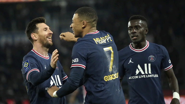 «Καθαρισε» με Εμπαπέ η Παρί, 2-0 τη Μονακό