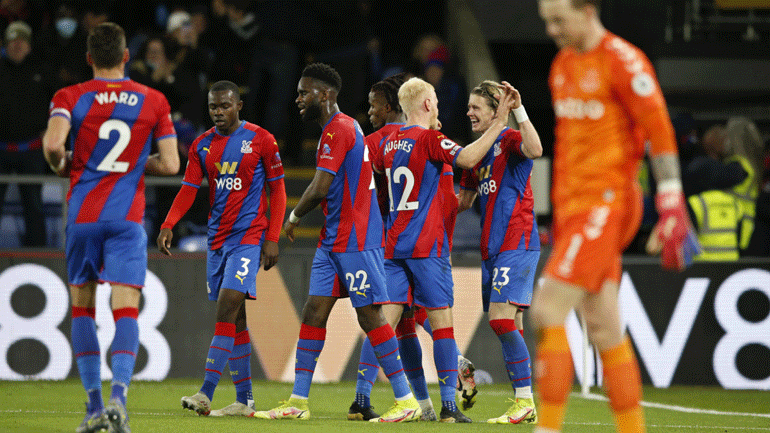 «Τρίποντο» η Κρίσταλ Πάλας, 3-1 την Έβερτον