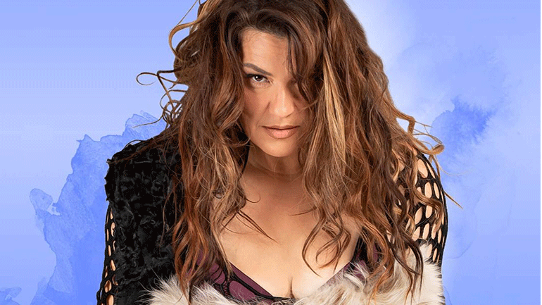 «Cavewoman» με την Κατερίνα Ζαρίφη στο Γυάλινο Μουσικό Θέατρο