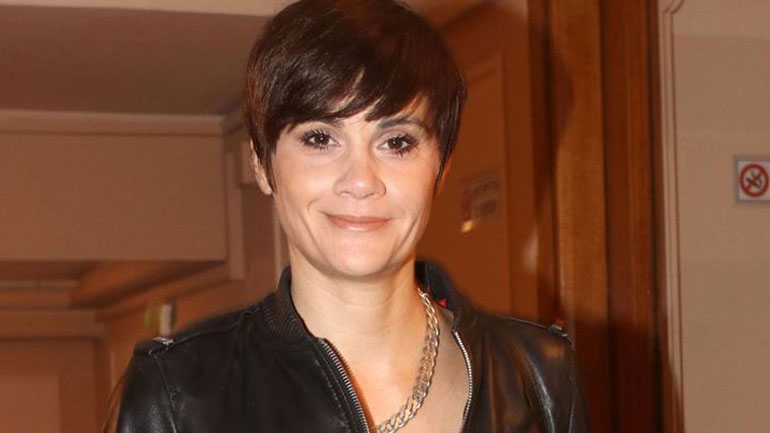 Η Άννα Μαρία Παπαχαραλάμπους εξομολογείται: «Έχω δεχτεί ρατσισμό για το ύψος μου»