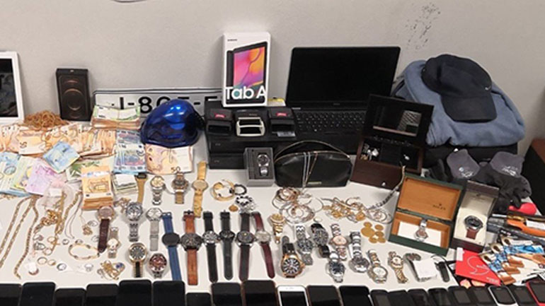 Εξαρθρώθηκε εγκληματική οργάνωση που διέπραττε συστηματικά διαρρήξεις-κλοπές οικιών