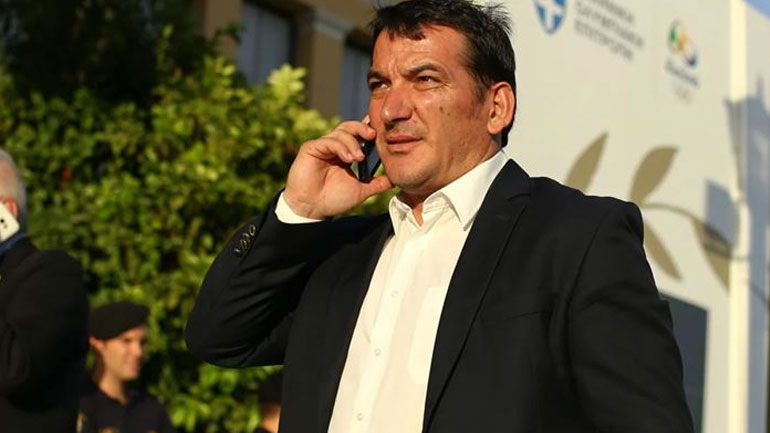 Πύρρος Δήμας: Η εξομολόγηση για τα τρία παιδία του