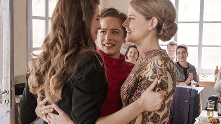 Άγριες Μέλισσες-Tρίτη: Η Ζωή παίρνει μια παράτολμη απόφαση για να βοηθήσει τον Λευτέρη