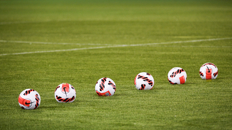 Super League: Εκτός έδρας δοκιμασίες την Τετάρτη για Ολυμπιακό και ΠΑΟΚ