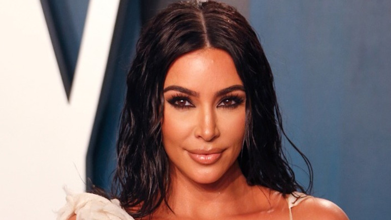 Η Κιμ Καρντάσιαν πέρασε τις «μικρές» εξετάσεις για να γίνει δικηγόρος