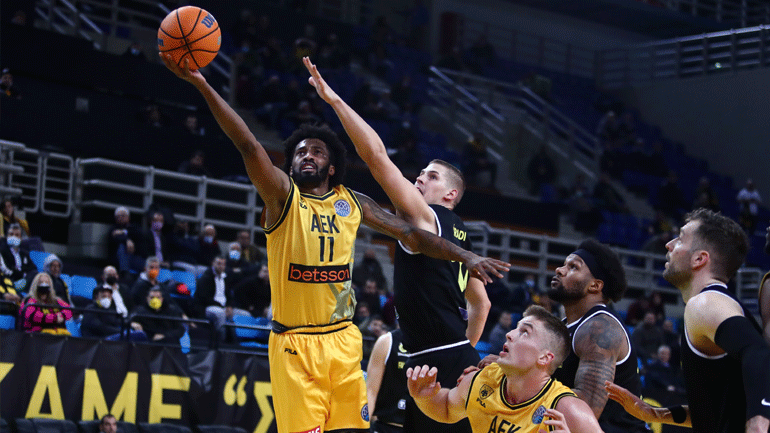 Basketball Champions League: Ήττα-αποκλεισμός για την ΑΕΚ με 89-83 από τη Φάλκο Σομπατέλι στα Άνω Λιόσια