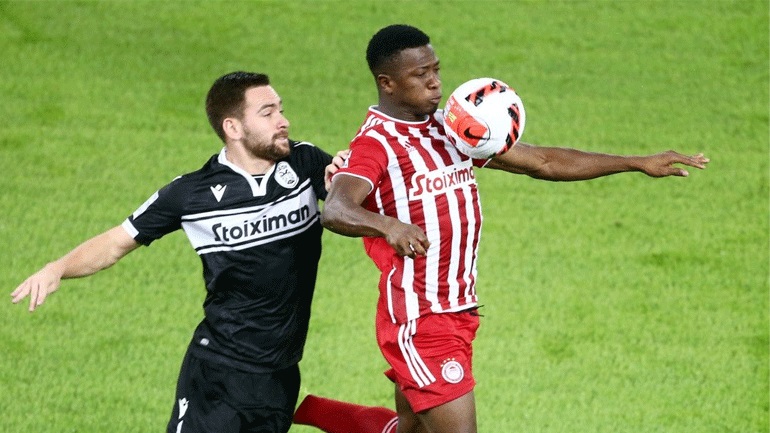 Super League: Εκτός έδρας αναμετρήσεις για Ολυμπιακό και ΠΑΟΚ