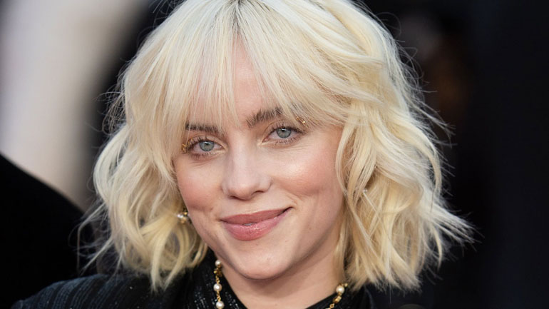 H Billie Eilish δήλωσε ότι ο εθισμός της στο πορνό σαν παιδί κατέστρεψε το μυαλό της