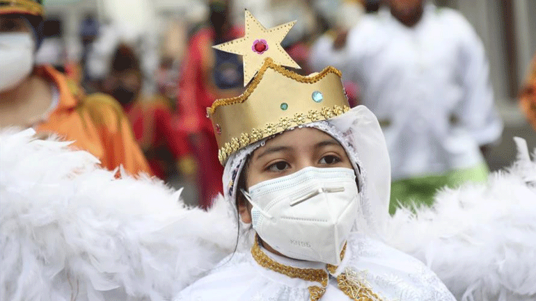 Ισημερινός: Οι αρχές απαγορεύουν τους εορτασμούς σε δημόσιους χώρους