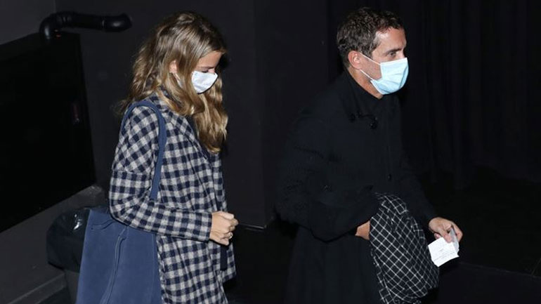 Χρυσή Βαρδινογιάννη – Κωνσταντίνος Μαρκουλάκης: Θεατρική βραδιά για το ερωτευμένο ζευγάρι