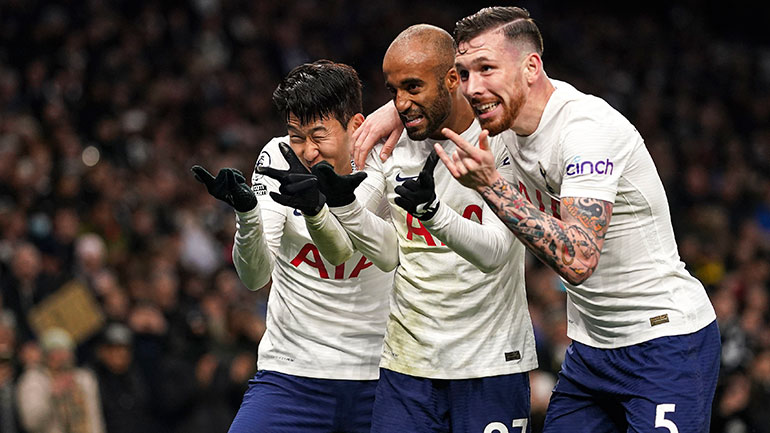 Premier League: Αναβολή του Λέστερ-Τότεναμ λόγω Covid-19