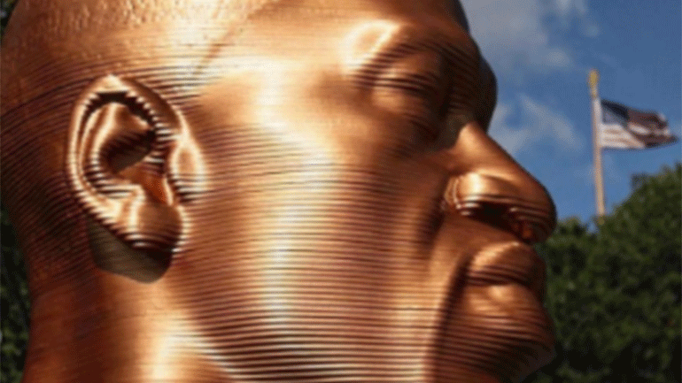 Γλυπτά των Μπριόνα Τέιλορ και Τζορτζ Φλόιντ σε δημοπρασία